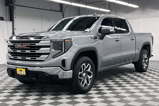 2025 GMC Sierra 1500 SLE