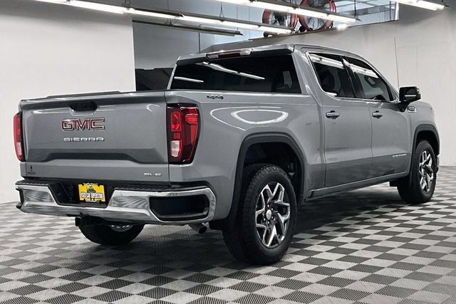 2025 GMC Sierra 1500 SLE