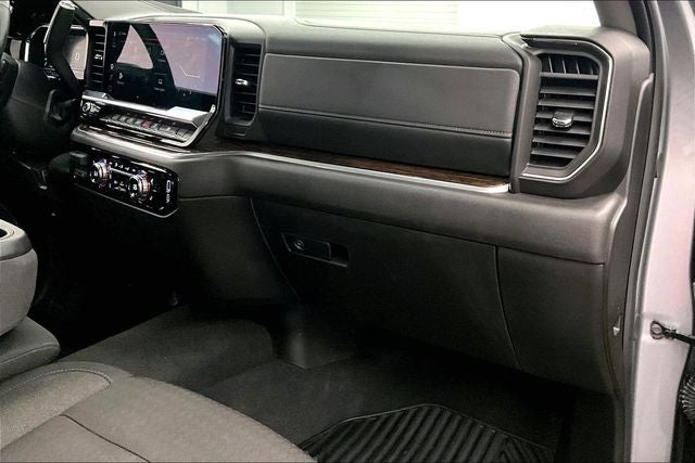 2025 GMC Sierra 1500 SLE