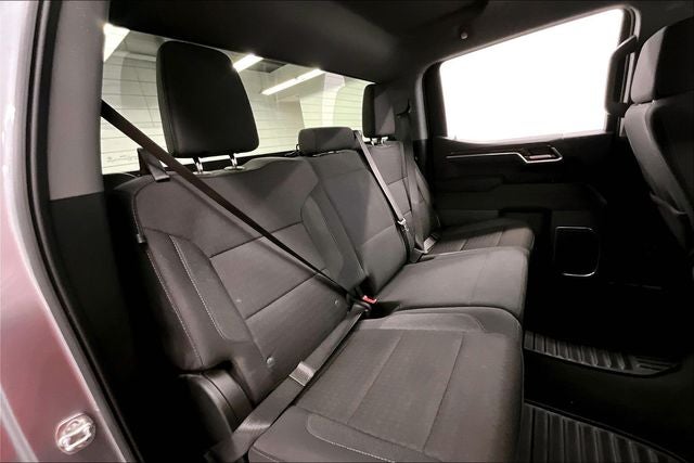 2025 GMC Sierra 1500 SLE