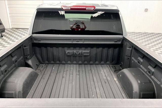 2025 GMC Sierra 1500 SLE