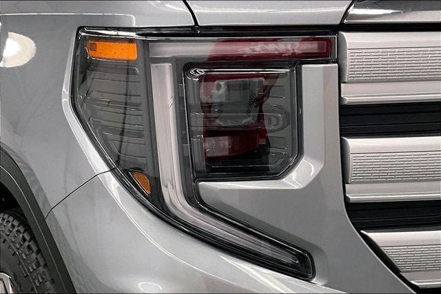2025 GMC Sierra 1500 SLE