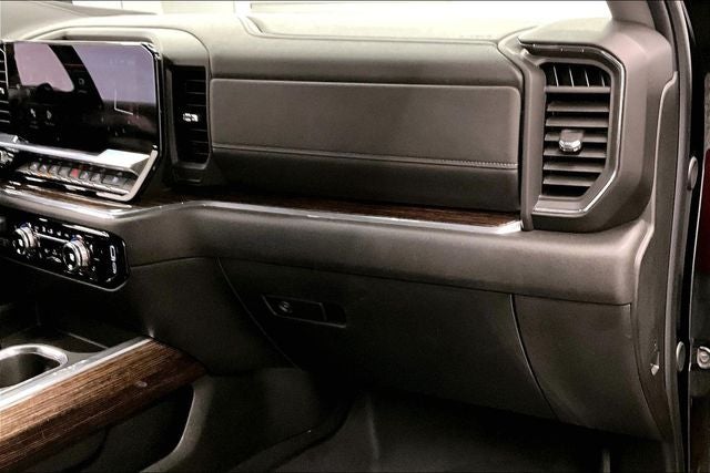 2024 GMC Sierra 1500 Elevation 4x4 - Diesel - Premium Pkg - Sunroof