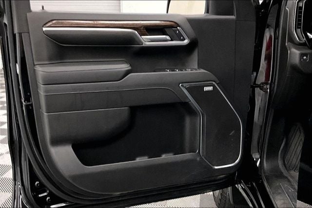 2024 GMC Sierra 1500 Elevation 4x4 - Diesel - Premium Pkg - Sunroof