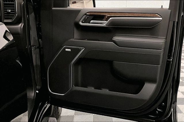2024 GMC Sierra 1500 Elevation 4x4 - Diesel - Premium Pkg - Sunroof