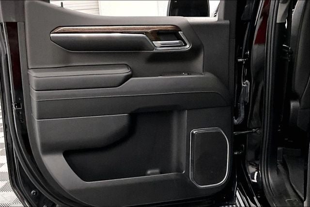 2024 GMC Sierra 1500 Elevation 4x4 - Diesel - Premium Pkg - Sunroof