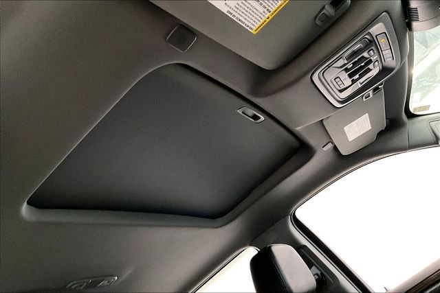 2024 GMC Sierra 1500 Elevation 4x4-Sunroof-Adaptive Cruise-Htd Leather