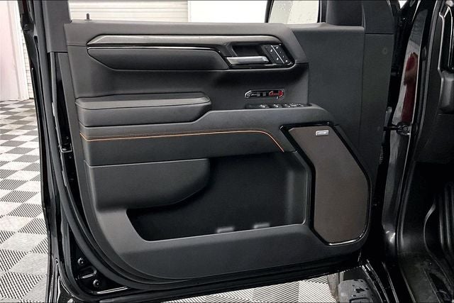 2023 GMC Sierra 1500 AT4 4x4 - Turbodiesel - Sunroof - Htd/Cooled Leather