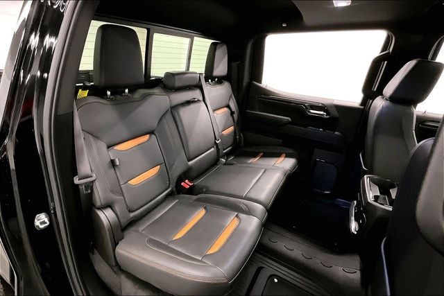 2023 GMC Sierra 1500 AT4 4x4 - Turbodiesel - Sunroof - Htd/Cooled Leather