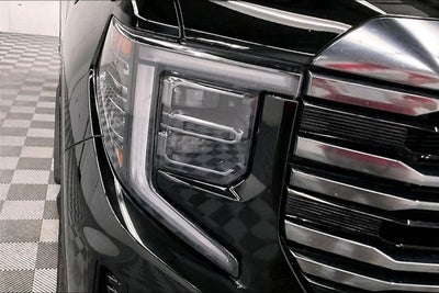 2023 GMC Sierra 1500 AT4 4x4 - Turbodiesel - Sunroof - Htd/Cooled Leather