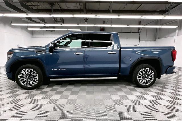 2024 GMC Sierra 1500 Denali Ultimate 4x4 - Diesel - Super Cruise - Htd/Cooled Massaging