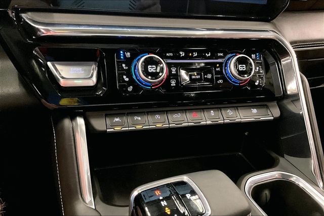 2024 GMC Sierra 1500 Denali Ultimate 4x4 - Sunroof - Htd/Cooled Massaging Leather