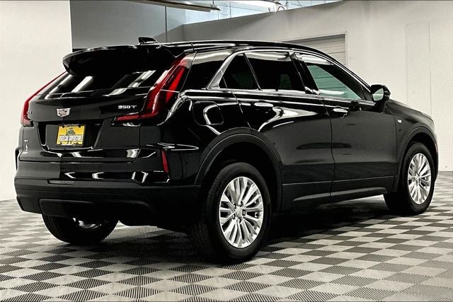 2024 Cadillac XT4 Luxury AWD - Htd Seats - Blind Spot Detection