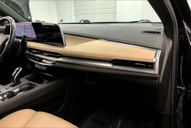 2024 Cadillac XT4 Luxury AWD - Htd Seats - Blind Spot Detection