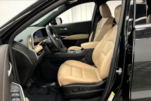 2024 Cadillac XT4 Luxury AWD - Htd Seats - Blind Spot Detection