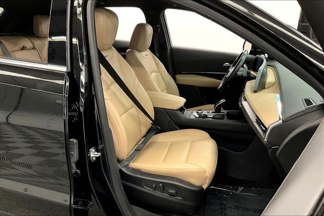 2024 Cadillac XT4 Luxury