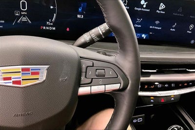 2024 Cadillac XT4 Premium Luxury