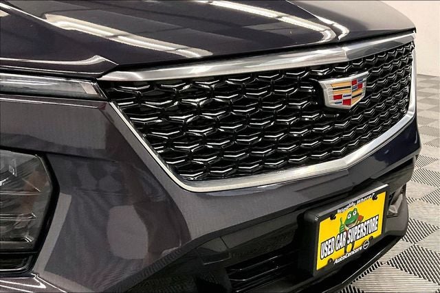 2024 Cadillac XT4 Premium Luxury