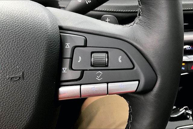 2025 Cadillac XT4 Premium Luxury AWD-Sunroof-Adaptive Cruise