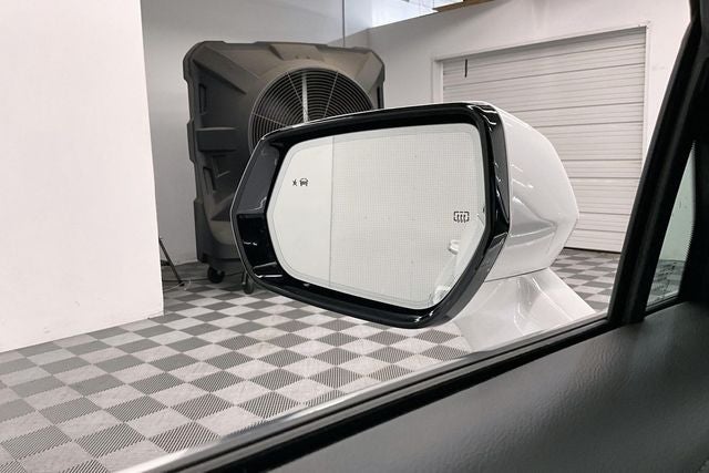2025 Cadillac XT4 Premium Luxury AWD-Sunroof-Adaptive Cruise