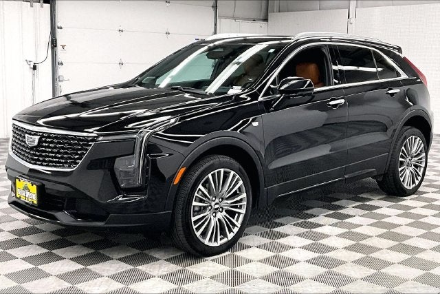 2024 Cadillac XT4 Premium Luxury AWD-Heated/Cooled Massaging Seats-Sunroof