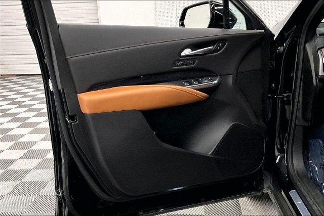 2024 Cadillac XT4 Premium Luxury AWD-Heated/Cooled Massaging Seats-Sunroof