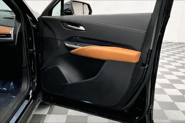 2024 Cadillac XT4 Premium Luxury AWD-Heated/Cooled Massaging Seats-Sunroof