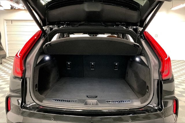 2024 Cadillac XT4 Premium Luxury AWD-Heated/Cooled Massaging Seats-Sunroof