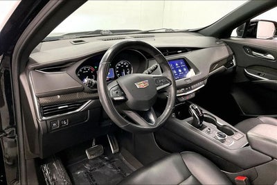 2023 Cadillac XT4 Sport Pano Roof - Blind Spot Detection - 20'' Wheels