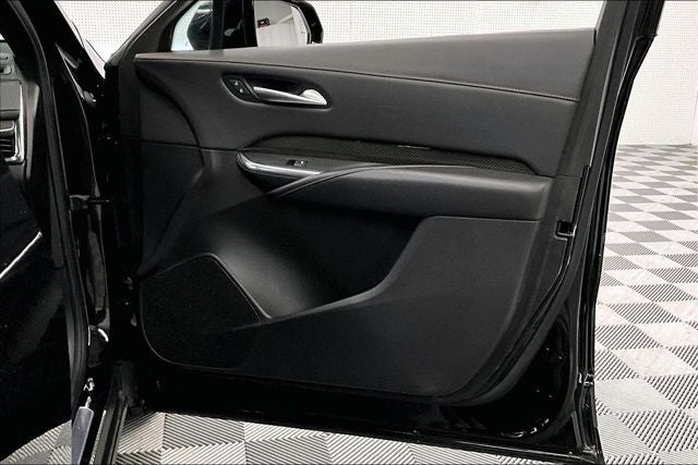 2023 Cadillac XT4 Sport Pano Roof - Blind Spot Detection - 20'' Wheels