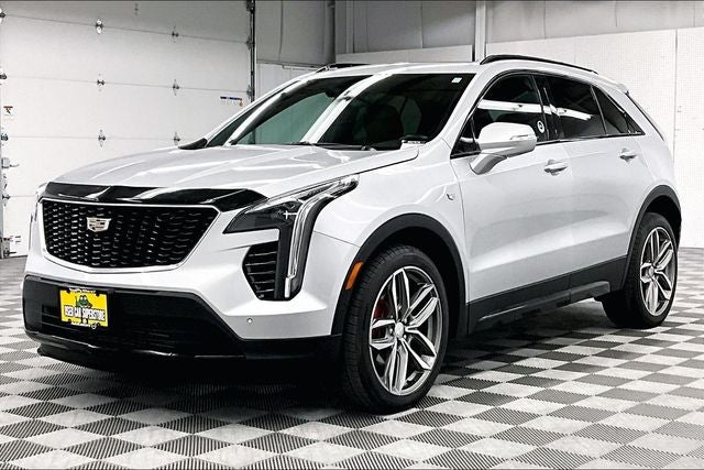 2022 Cadillac XT4 Sport AWD - Sunroof - Htd/Cooled Massaging Leather