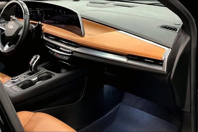 2024 Cadillac XT4 Sport AWD-Pano Roof-Htd/Cooled Massaging Leather