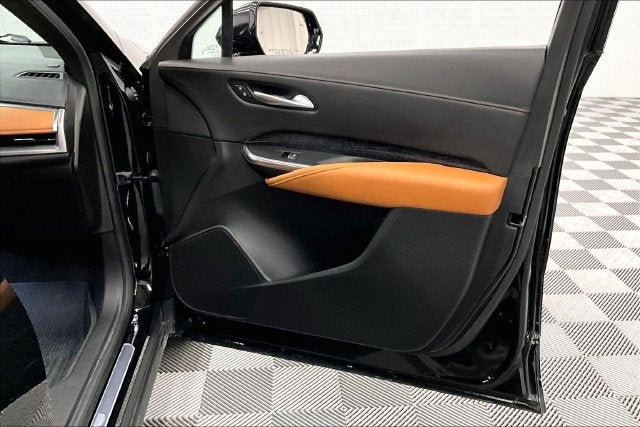 2024 Cadillac XT4 Sport AWD-Pano Roof-Htd/Cooled Massaging Leather