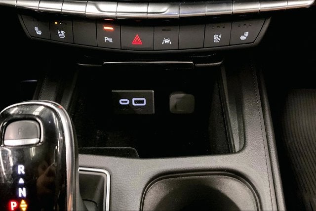 2024 Cadillac XT4 Sport AWD-Pano Roof-Htd/Cooled Massaging Leather