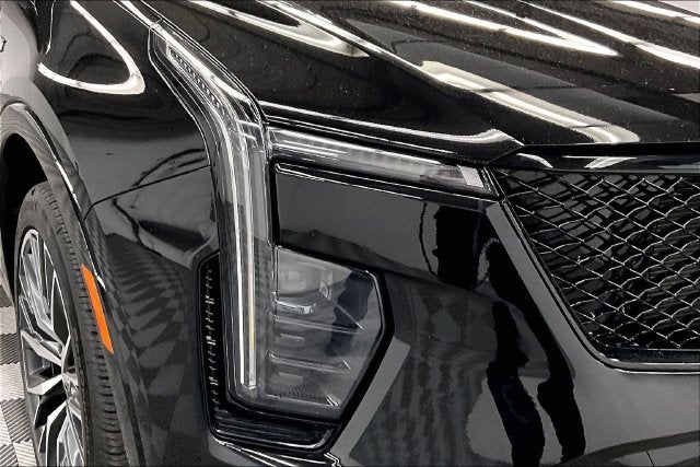 2024 Cadillac XT4 Sport AWD-Pano Roof-Htd/Cooled Massaging Leather