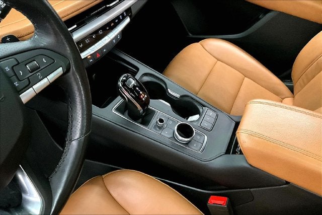 2024 Cadillac XT4 Sport AWD-Heated/Cooled Massaging Seats