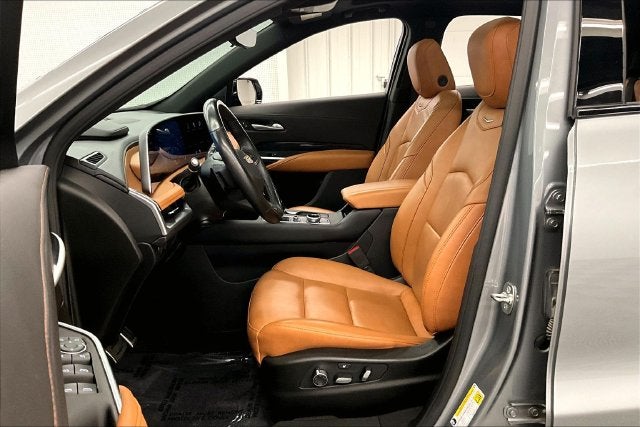 2024 Cadillac XT4 Sport AWD-Heated/Cooled Massaging Seats
