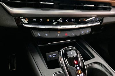 2024 Cadillac XT4 Sport AWD-Heated/Cooled Massaging Seats