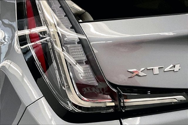 2024 Cadillac XT4 Sport AWD-Heated/Cooled Massaging Seats