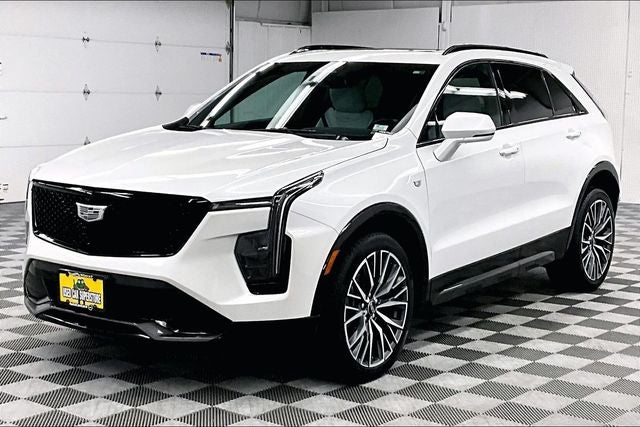 2024 Cadillac XT4 Sport