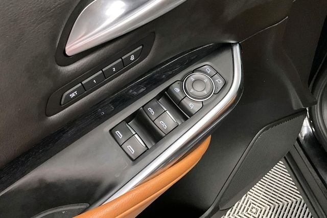 2025 Cadillac XT4 Sport AWD - Pano Roof - Htd/Cooled Massaging Leather