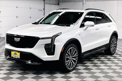 2024 Cadillac XT4 Sport
