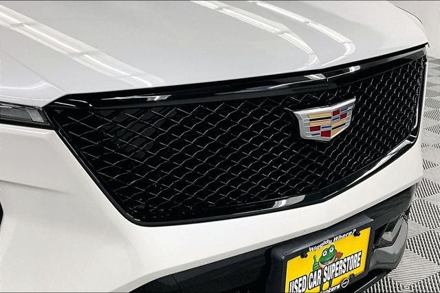 2024 Cadillac XT4 Sport