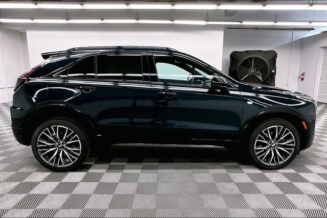 2024 Cadillac XT4 Sport AWD - Pano Roof - Htd/Cooled Massaging Leather