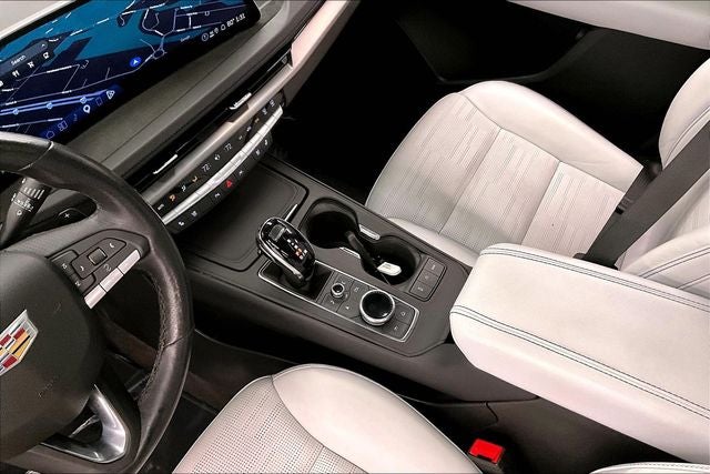 2024 Cadillac XT4 Sport AWD - Pano Roof - Htd/Cooled Massaging Leather