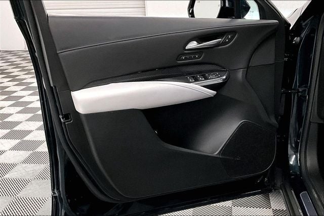 2024 Cadillac XT4 Sport AWD - Pano Roof - Htd/Cooled Massaging Leather