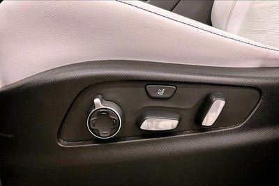 2024 Cadillac XT4 Sport AWD - Pano Roof - Htd/Cooled Massaging Leather