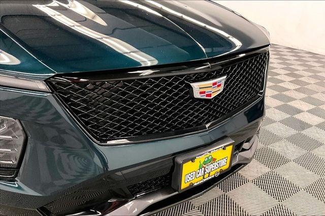 2024 Cadillac XT4 Sport AWD - Pano Roof - Htd/Cooled Massaging Leather