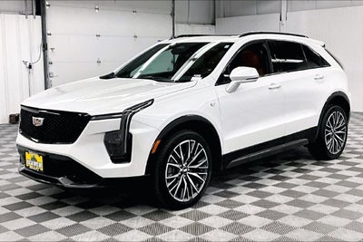 2024 Cadillac XT4 Sport AWD-Pano Roof-Htd/Cooled Massaging Leather