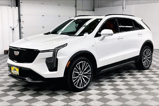 2024 Cadillac XT4 Sport AWD-Pano Roof-Htd/Cooled Massaging Leather